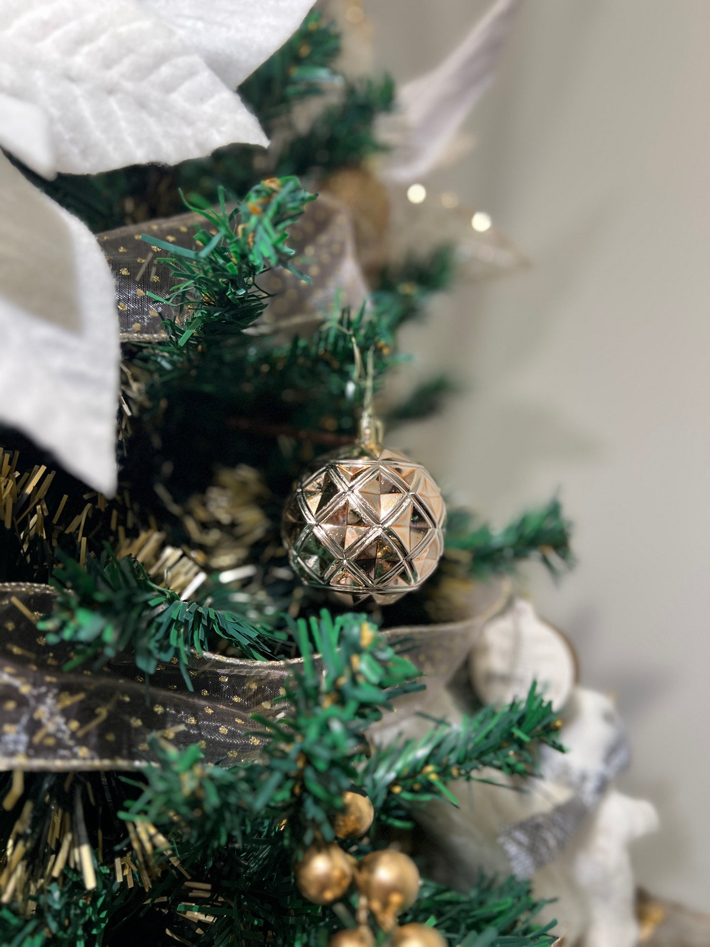 Kit Árvore de Natal Champagne e Branca